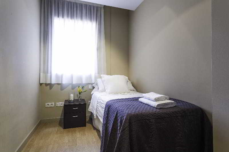 Short Stay Group Camp Nou Serviced Apartments Barcelona Exterior photo
