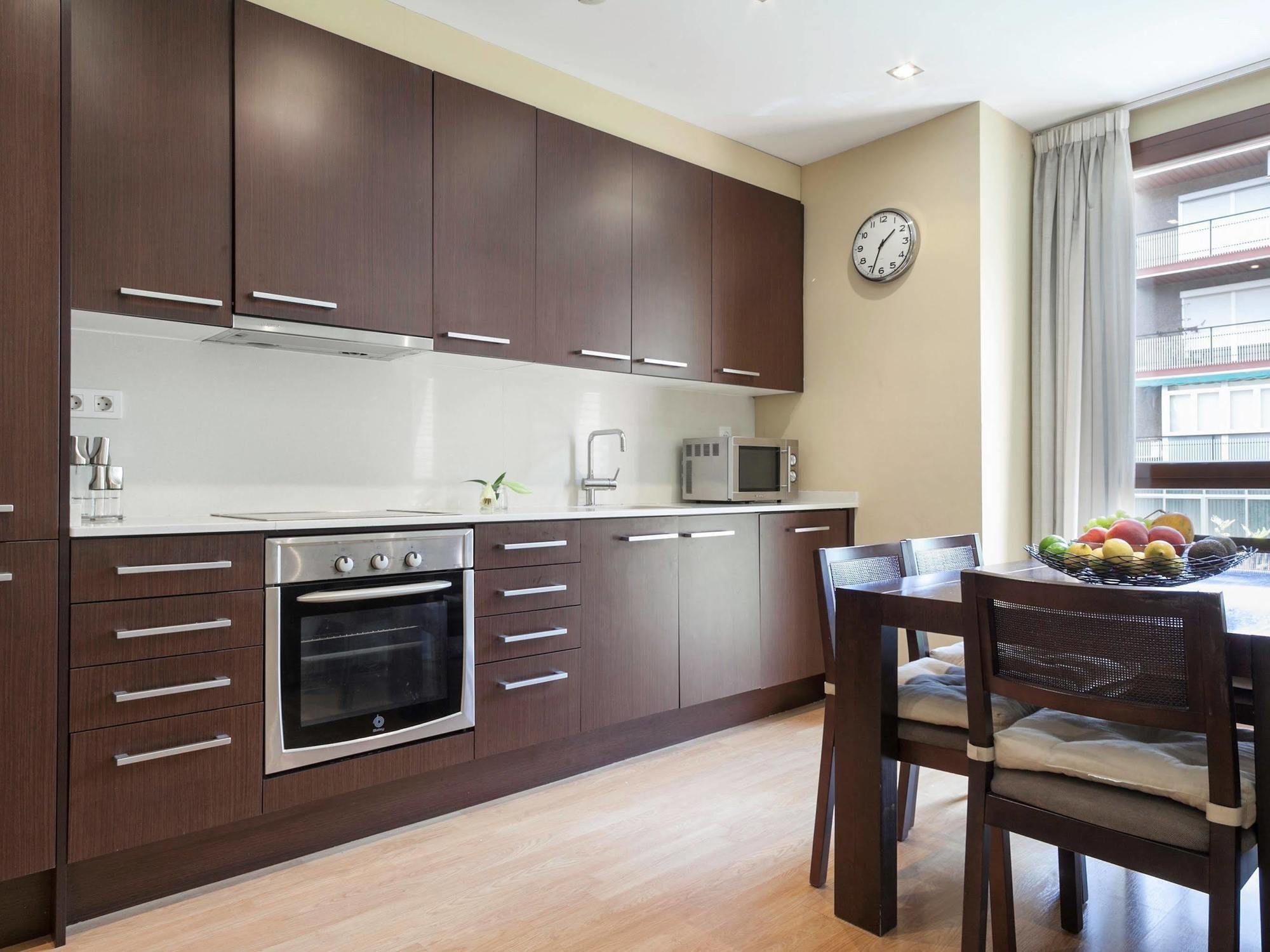Short Stay Group Camp Nou Serviced Apartments Barcelona Exterior photo