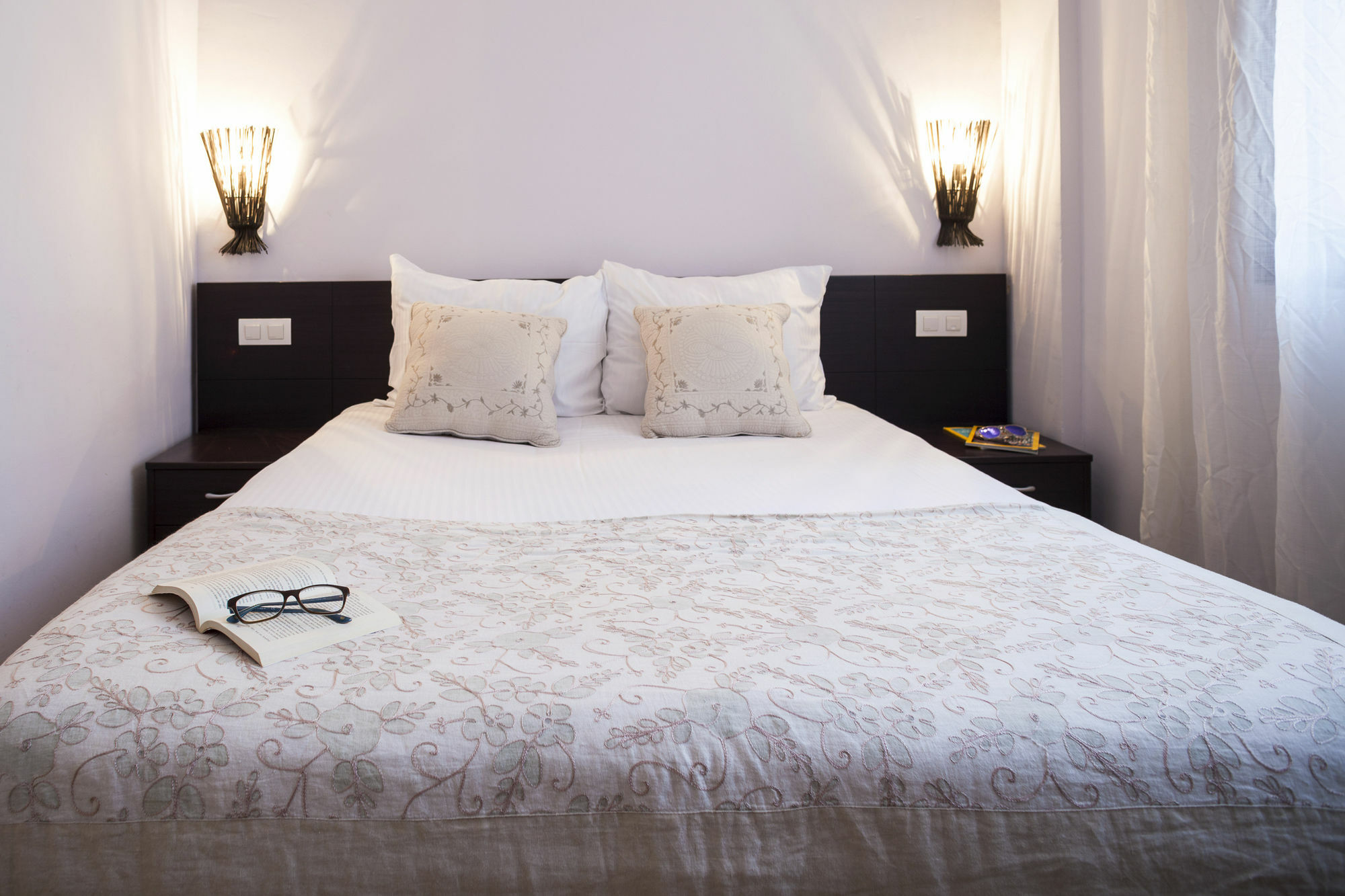 Short Stay Group Camp Nou Serviced Apartments Barcelona Exterior photo