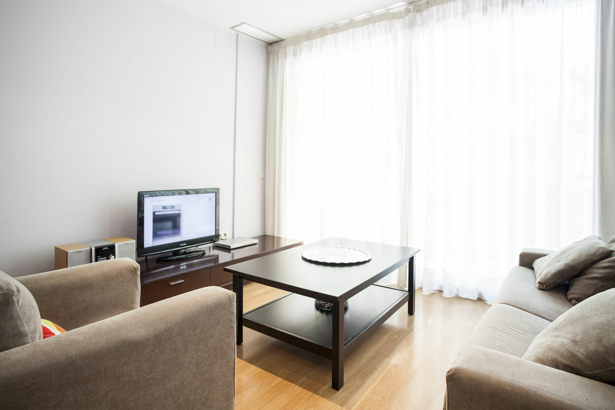Short Stay Group Camp Nou Serviced Apartments Barcelona Exterior photo