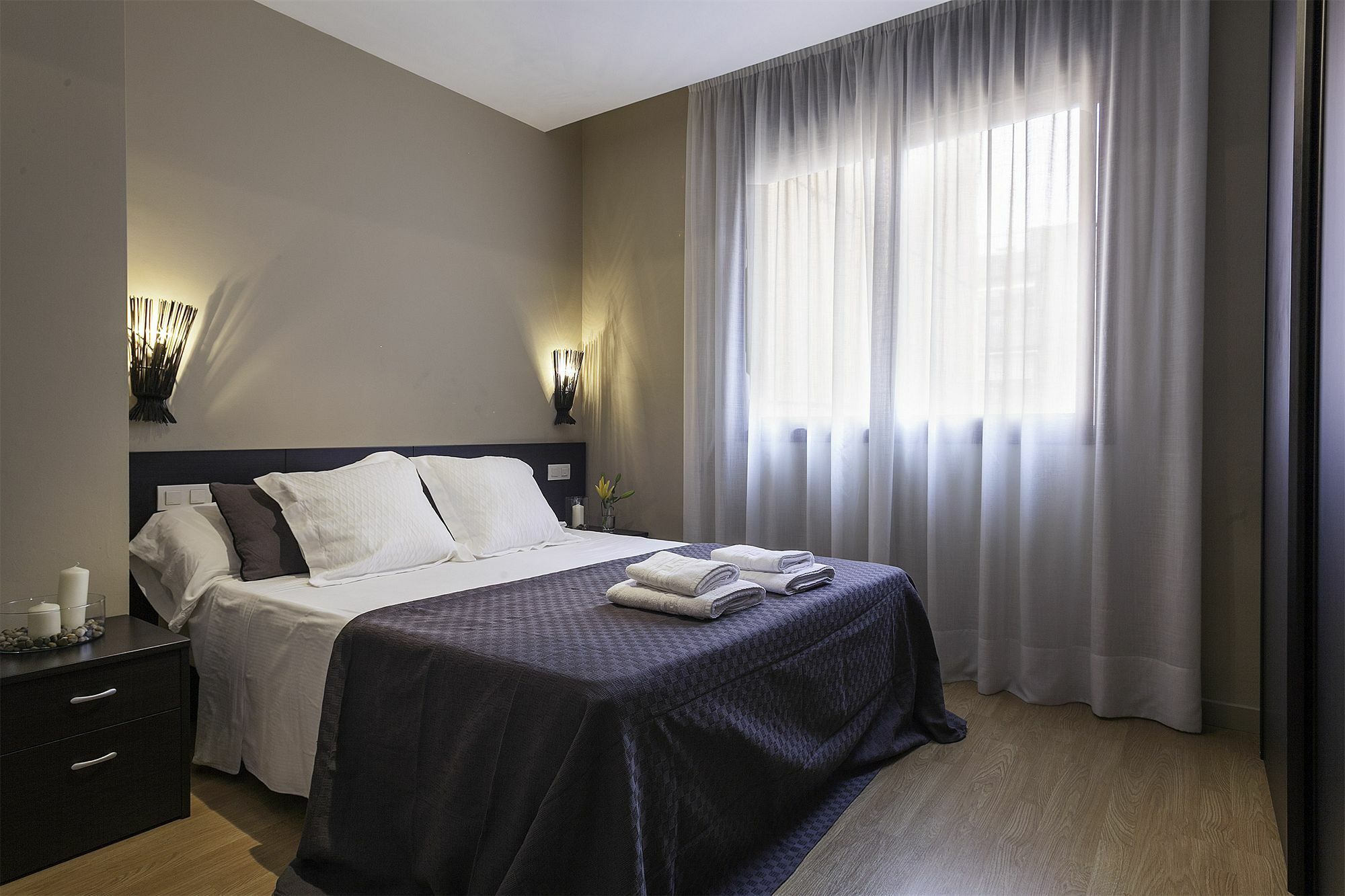 Short Stay Group Camp Nou Serviced Apartments Barcelona Exterior photo