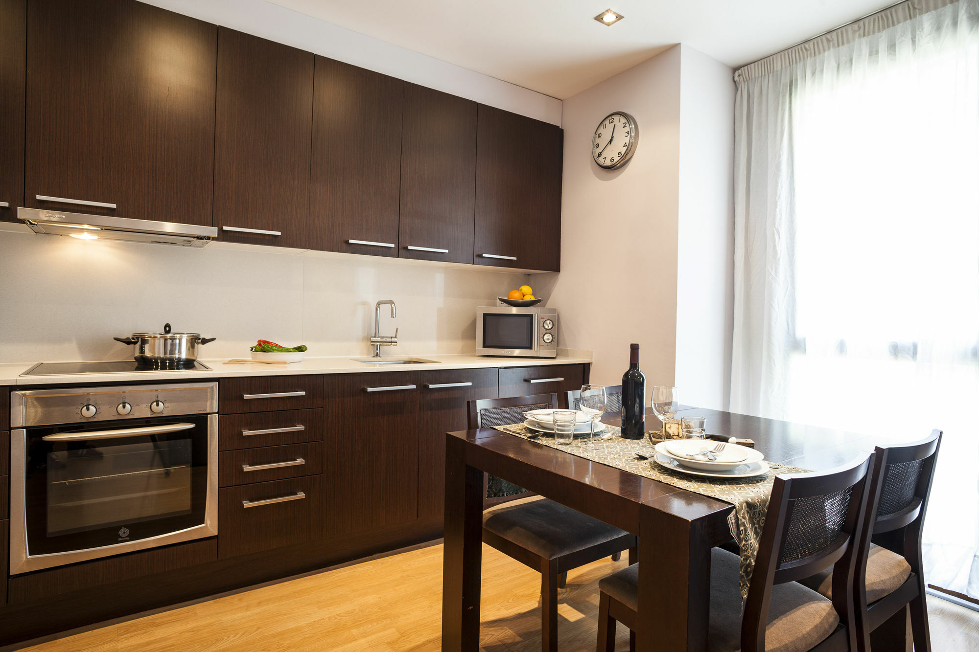 Short Stay Group Camp Nou Serviced Apartments Barcelona Exterior photo